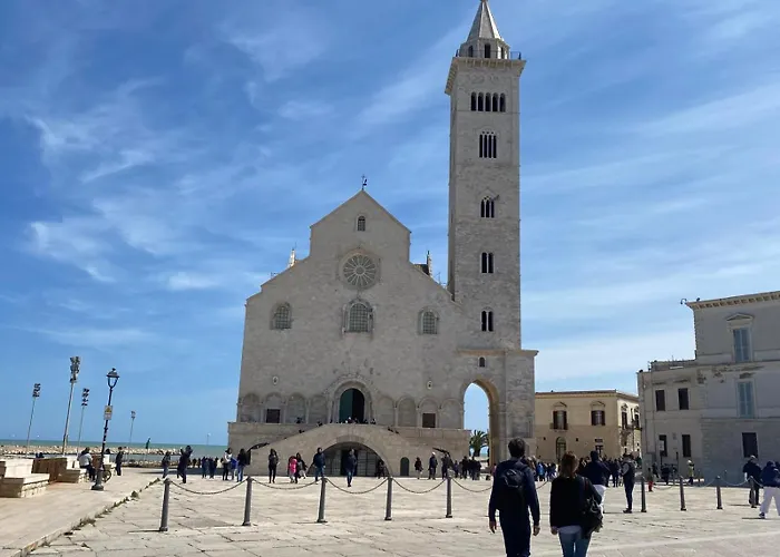 Angiporto Ognissanto Trani